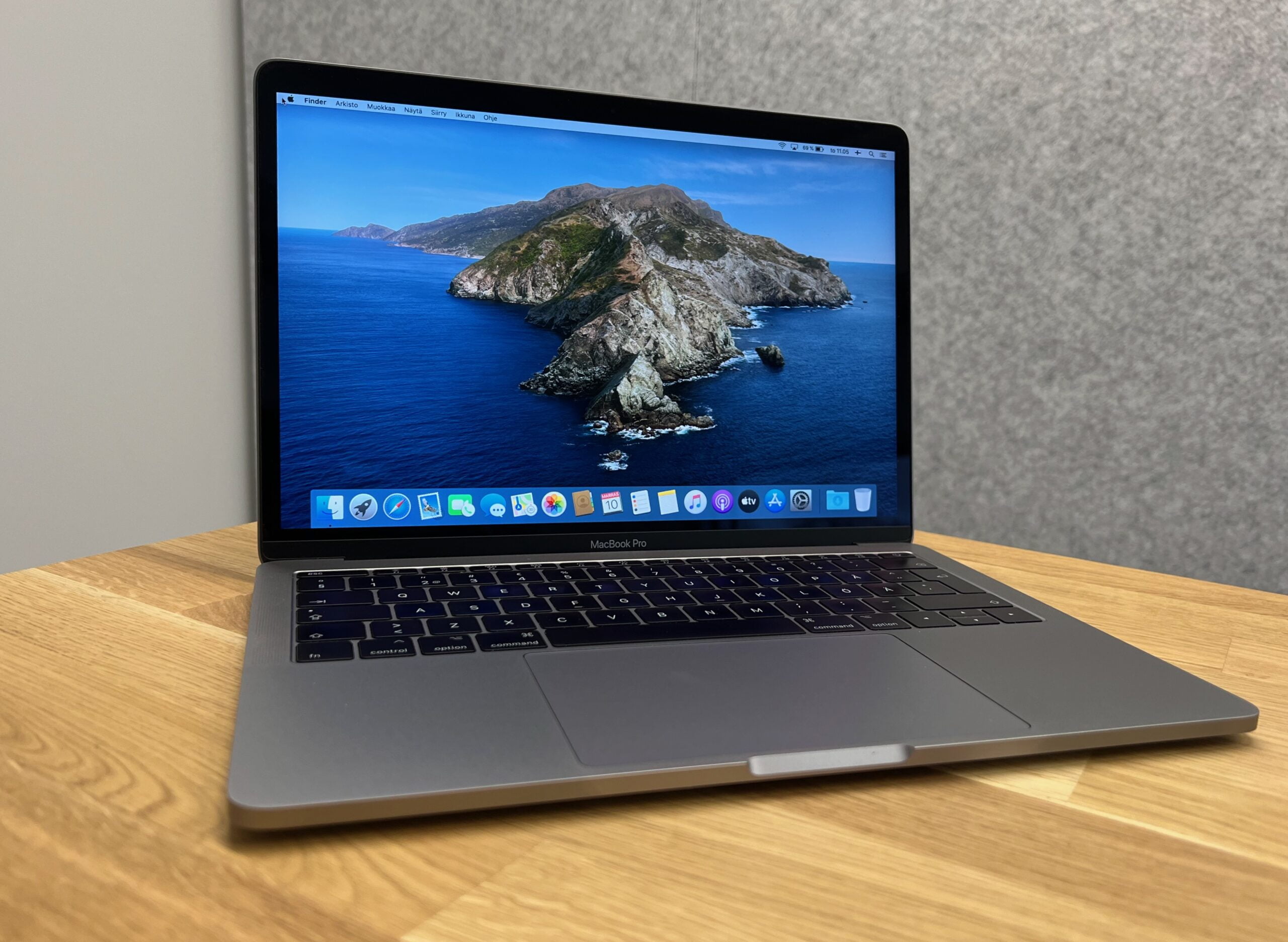 MacBook Pro 13″ 2TB3 Mid-2017| 16GB | 256GB